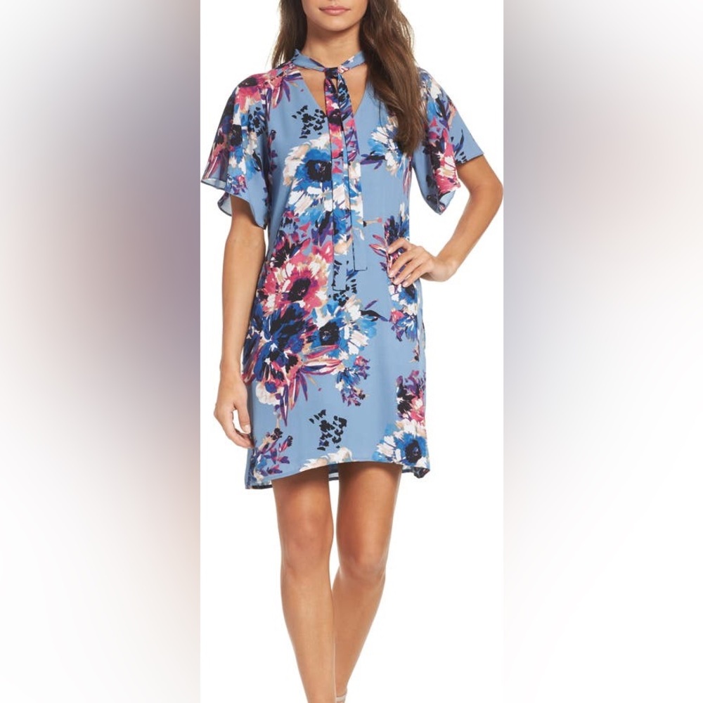 Tie Neck Floral Shift Dress